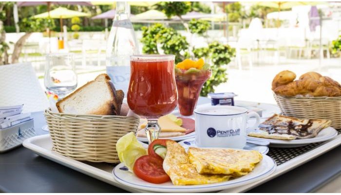 The Penthouse Suites Hotel poza 5